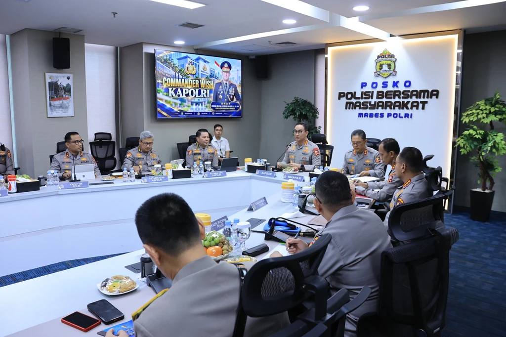 Kapolri Resmikan Logo dan Posko “Polisi Bersama Masyarakat”, Polri Perkuat Arah Pelayanan Publik
