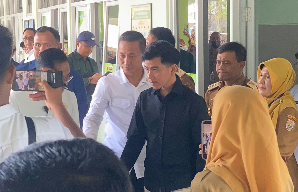 Gibran Jamin Biaya Pengobatan Korban Dugaan Keracunan MBG Ditanggung Pemerintah