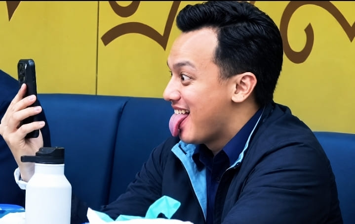 Anggota DPR Moreno Soeprapto Terekam Video Call Saat Rapat Komisi XII