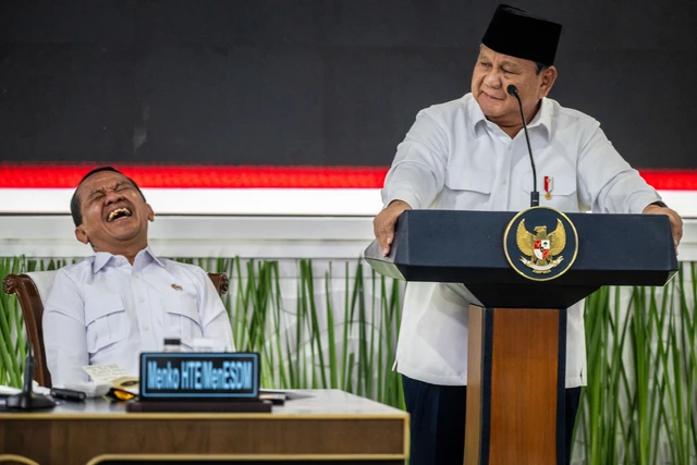Survei IPO: Bahlil Jadi Menteri Terpopuler, Amran Dinilai Berkinerja Terbaik, Raja Juli Terburuk
