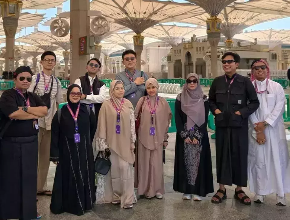 Gofar Hilman Umrah Bersama Kekasih, Warganet Ramai Doakan Segera Menikah